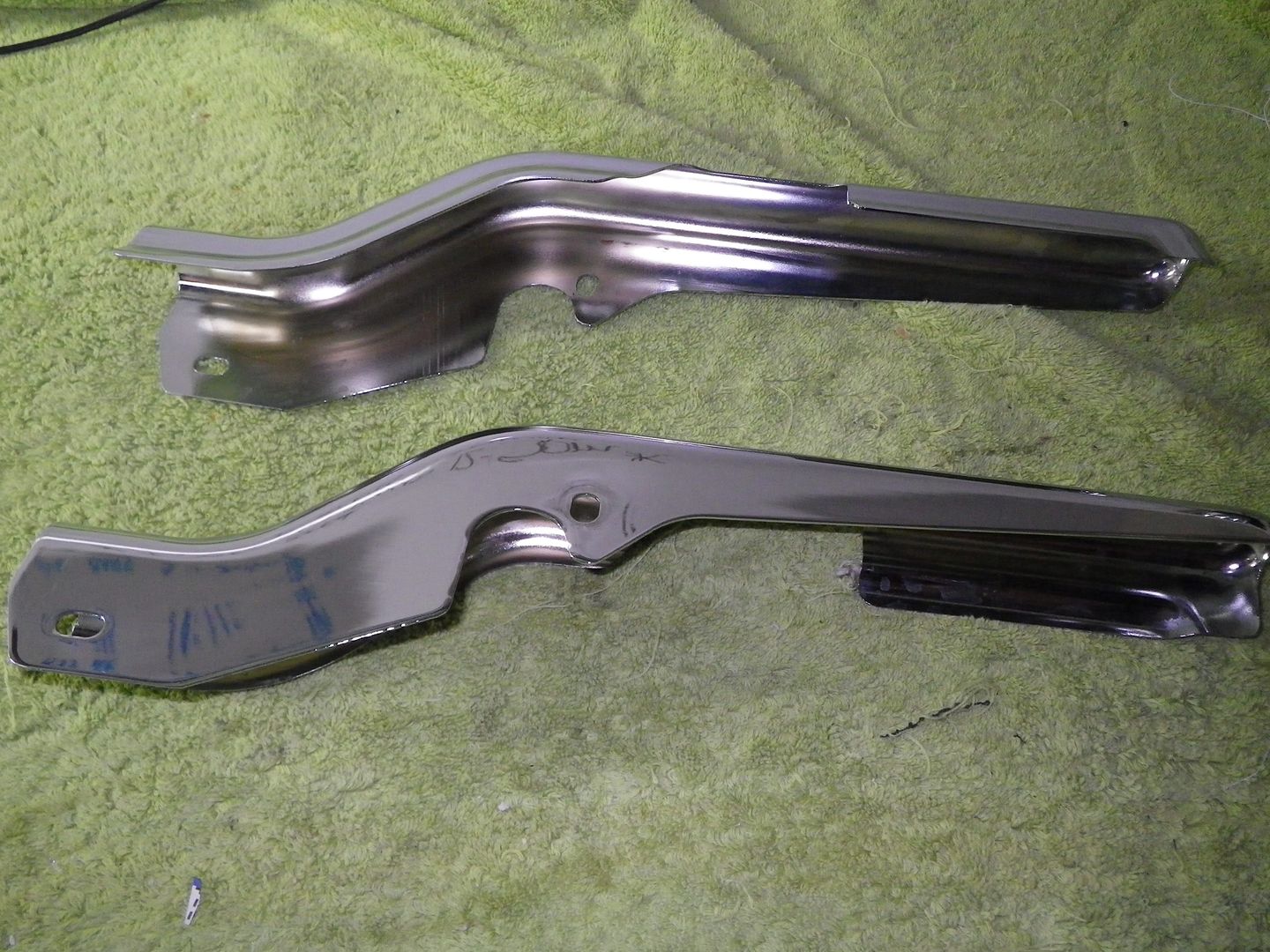 07 Road King Rear fender, Turn Signal bar , strut covers Harley